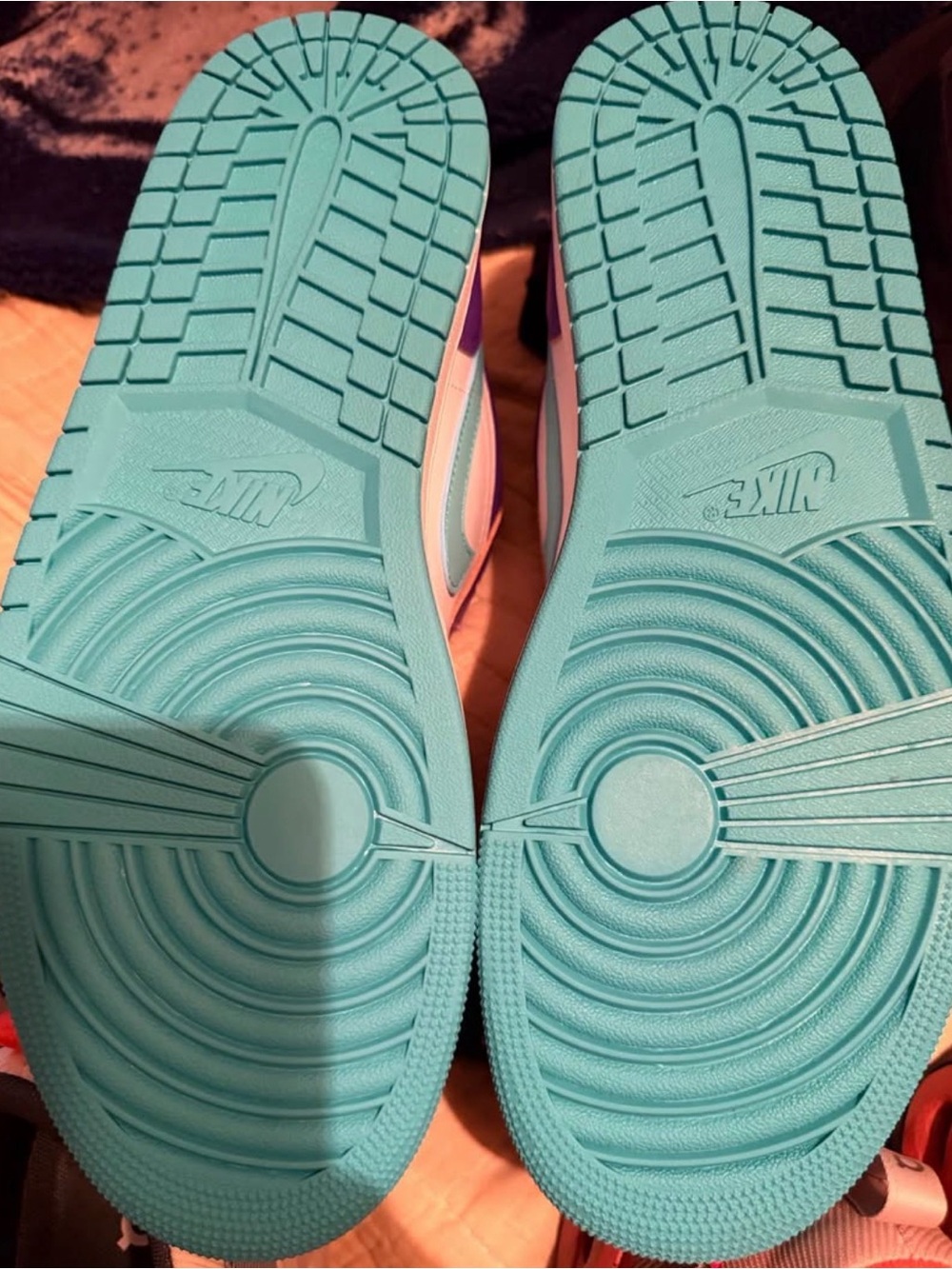 Jordan Low-Top Sneakers in White, Purple & Teal - Picture 4 of 5